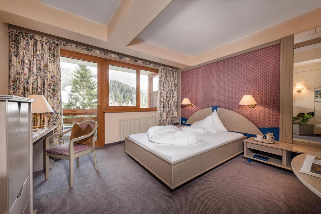 Hotel St. Oswald Bad Kleinkirchheim Exteriör bild