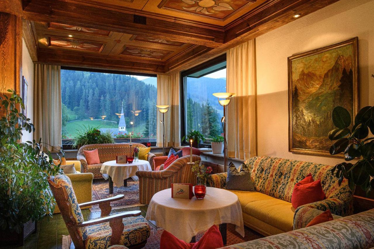 Hotel St. Oswald Bad Kleinkirchheim Exteriör bild