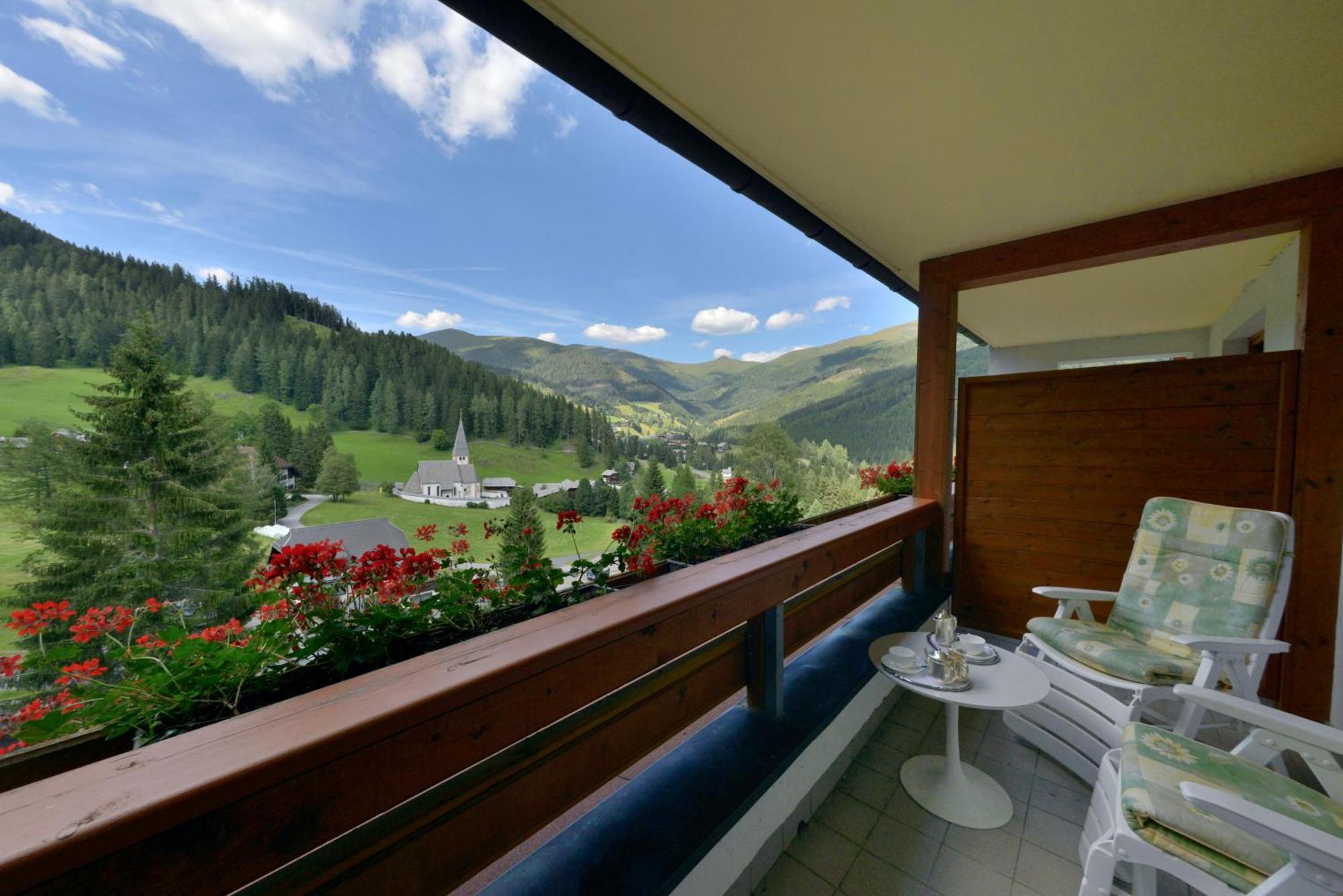 Hotel St. Oswald Bad Kleinkirchheim Exteriör bild